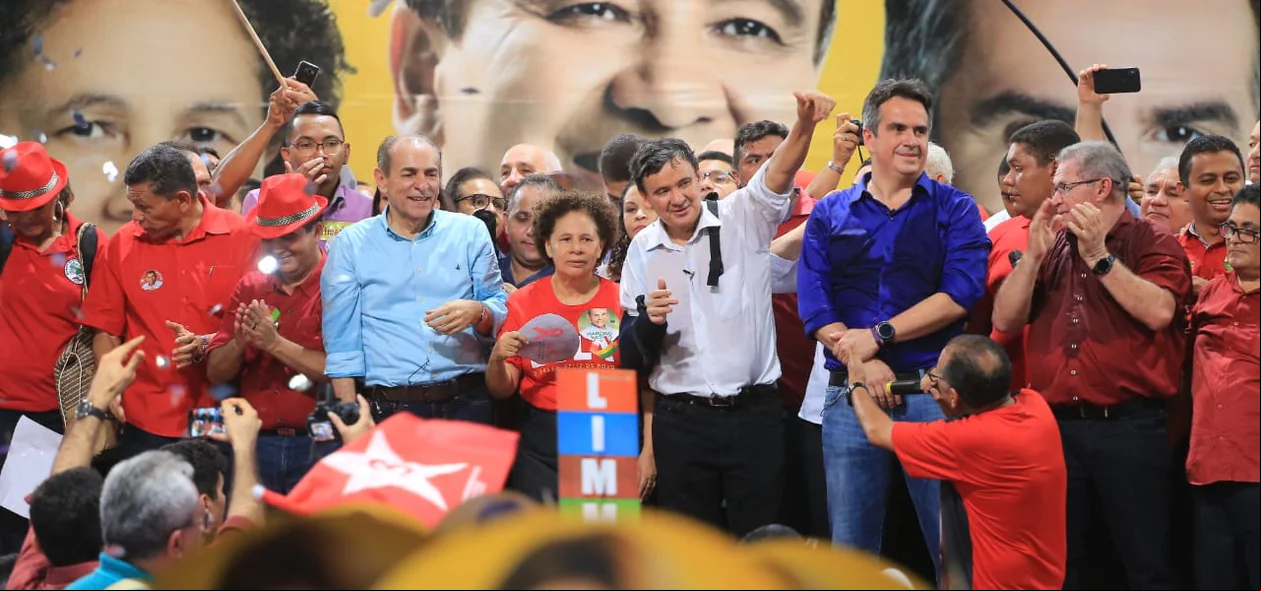 Marcelo Castro, Wellington Dias, Regina Sousa e Ciro Nogueira no evento do PT