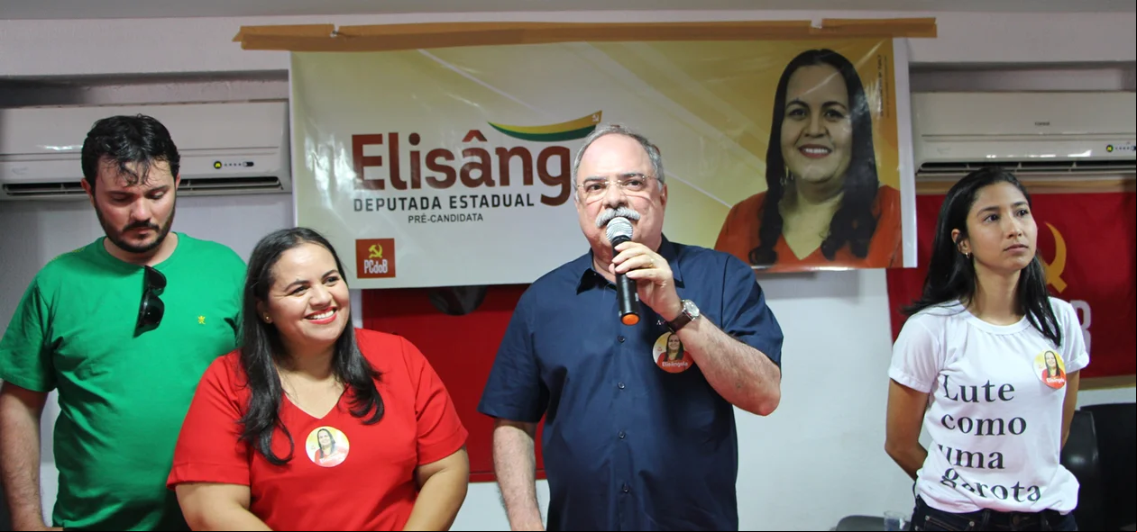 Osmar Júnior e candidatos da chapa proporcional do PCdoB