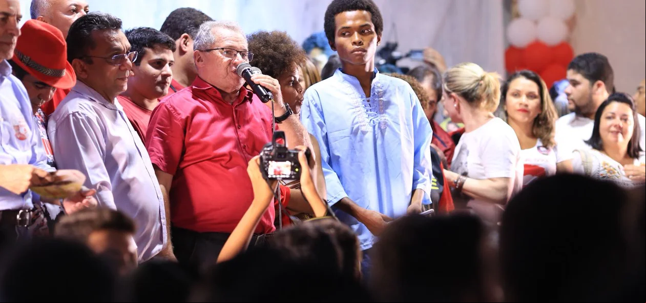 Assis Carvalho discursou no evento