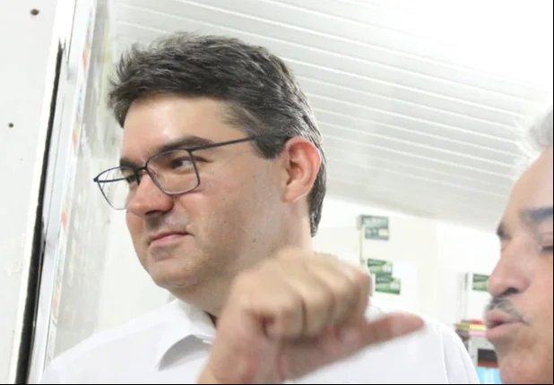 Caminhada de Luciano Nunes no bairro Dirceu