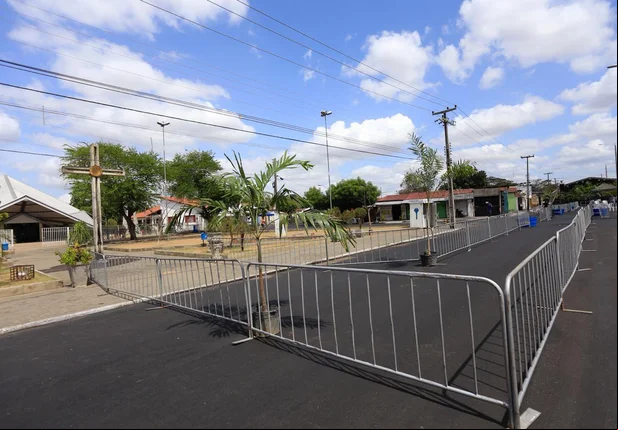 Avenida Duque de Caxias é interditada para Missa da Misericórdia