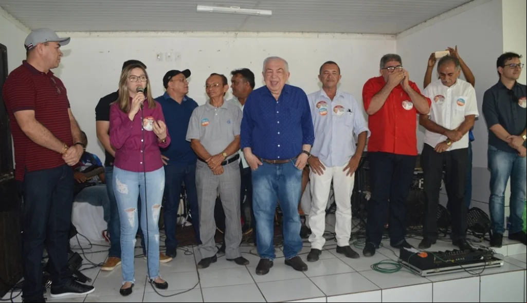 Aliados do Padre Walmir em campanha para Paes Landim
