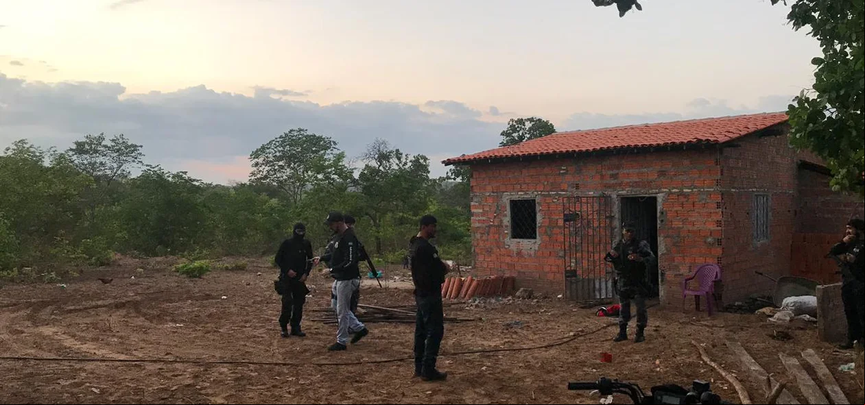 Polícia Civil deflagra Operação Dominó em cinco municípios