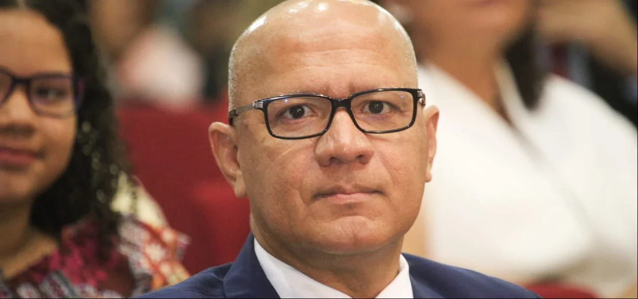 Deputado eleito pelo PT, Franzé Silva, recebe diplomação no TJ