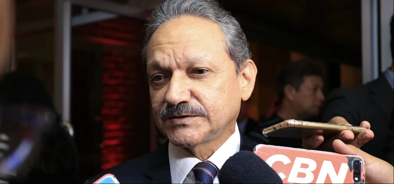 Deputado estadual Wilson Brandão em solenidade de diplomação dos eleitos no TJ-PI