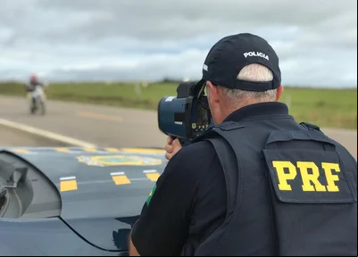 Fiscalização da Polícia Rodoviária Federal 