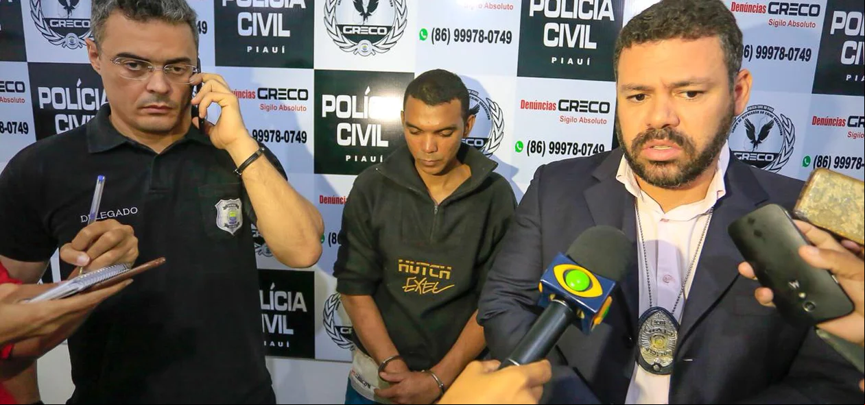 Coletiva com o coordenador do GRECO, Tales Gomes, e o delegado Gustavo Jung