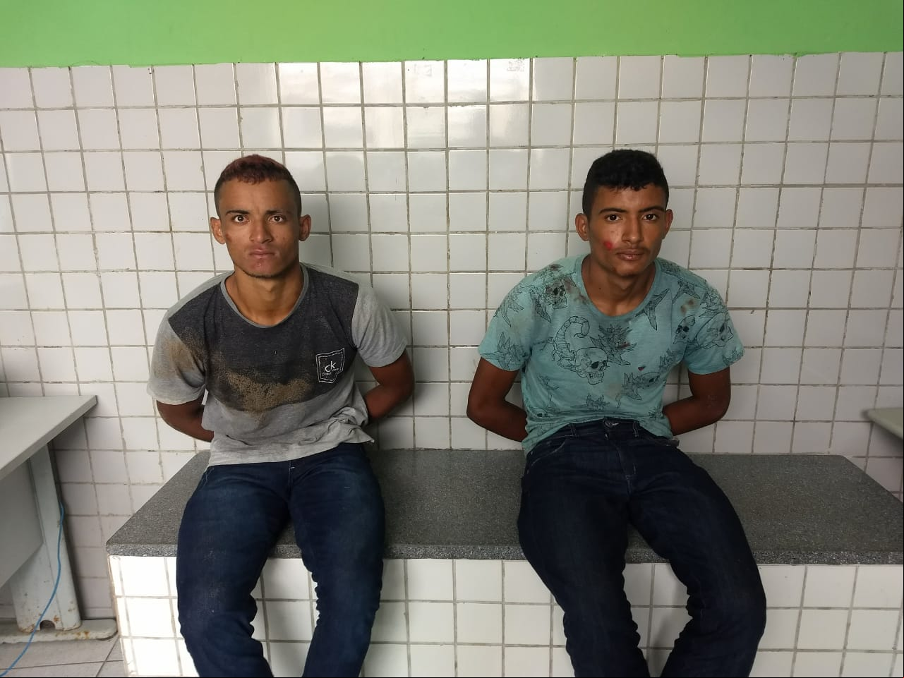 Suspeitos presos pela PM 