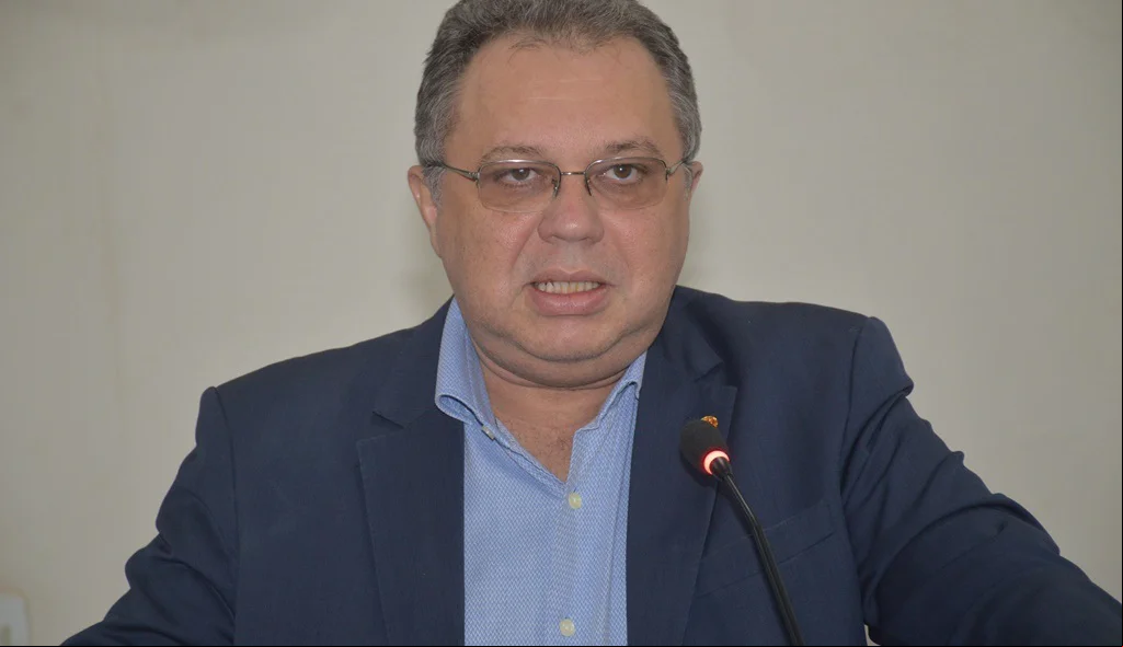 Secretário de Saúde garante reabertura da Policlínica