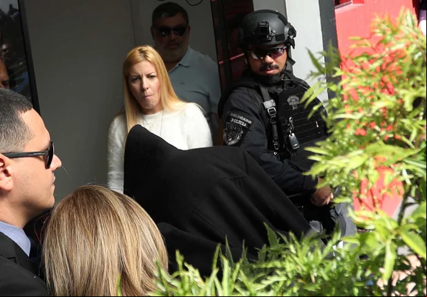 Najila Trindade presta depoimento