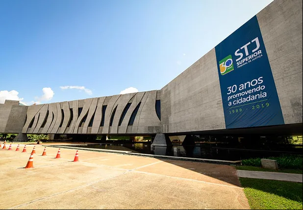 STJ