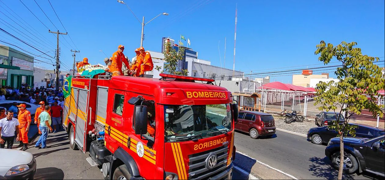 Corpo do Capitão foi levado pela viatura dos Bombeiros 