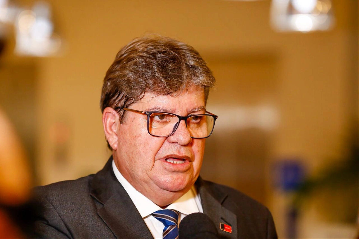 Governador João Azevedo