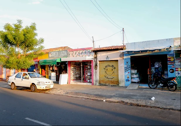 Lojas da rua Rua Jornalista Livio Lopes