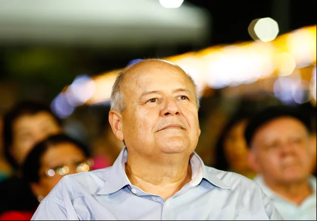 Charles da Silveira  