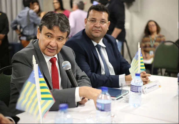 Wellington Dias e Genilson Sobrinho, diretor-geral da Adapi