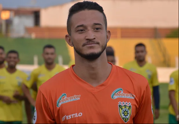 Goleiro Vagner Hugo pede dispensa do Picos