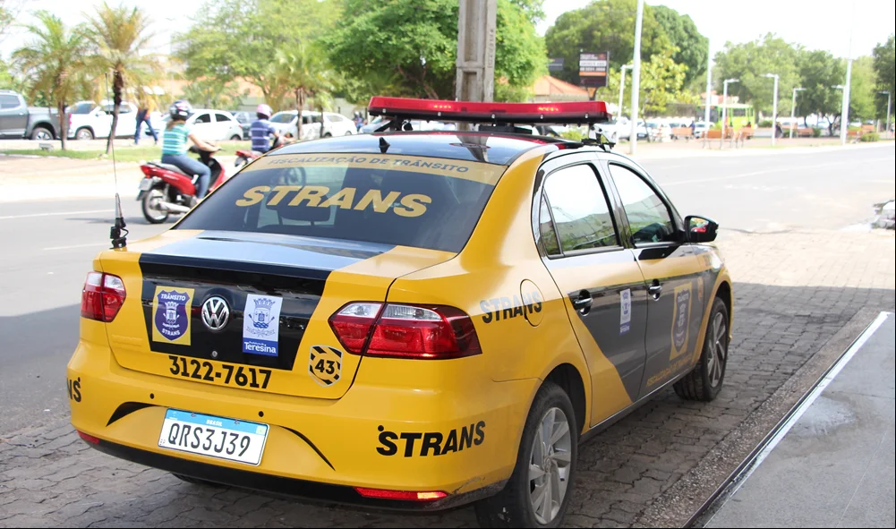 Veículo da Strans