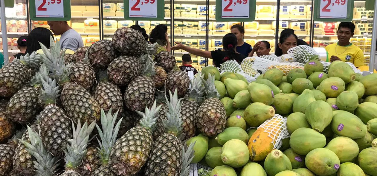 Frutas no supermercado