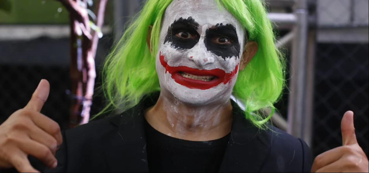 Homem fantasiado de Coringa Corso de Teresina 2020