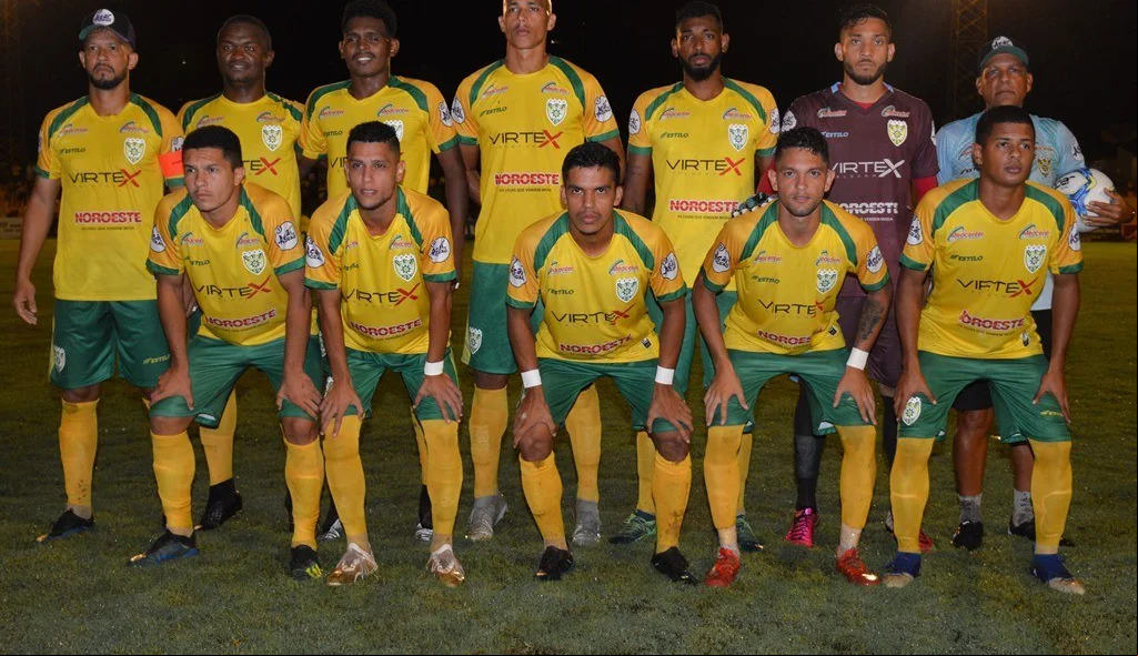 Picos vence e amplia vantagem na liderança