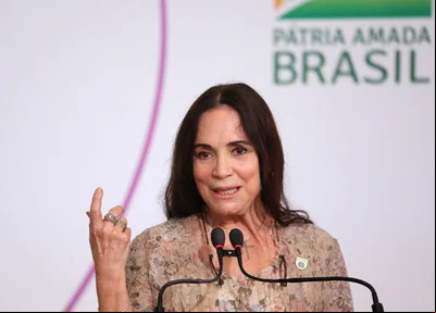 Regina Duarte