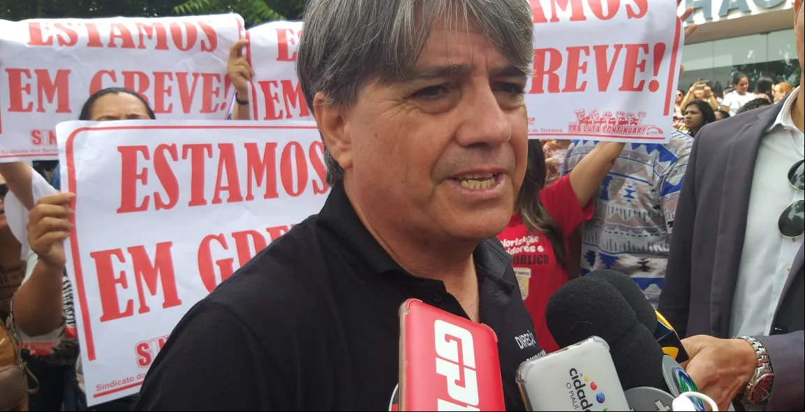Sinésio Soares, presidente do Sindserm