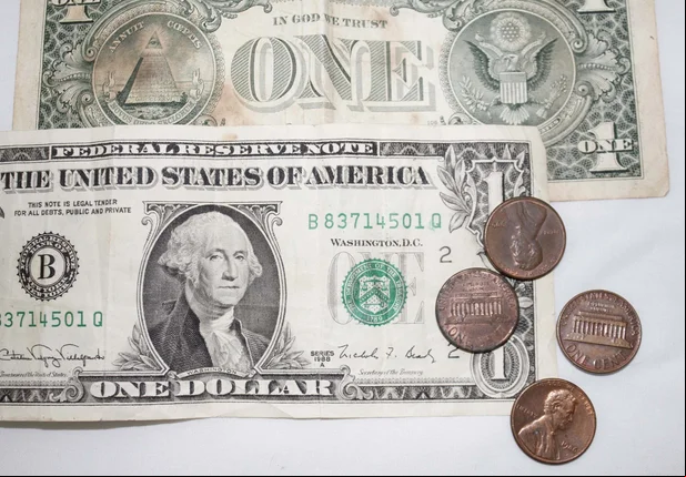 Dólar 