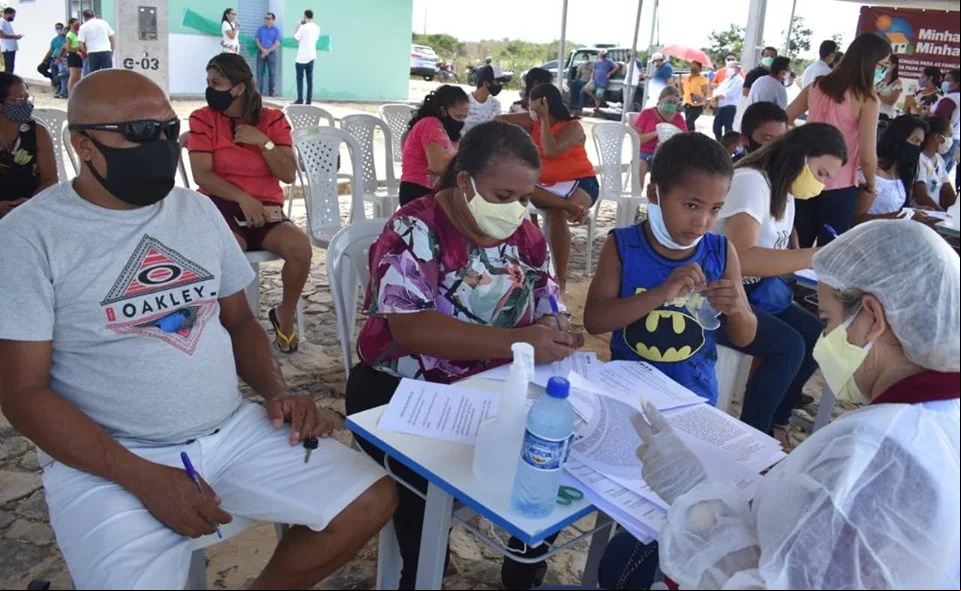 Casas foram entregues em Buriti dos Lopes