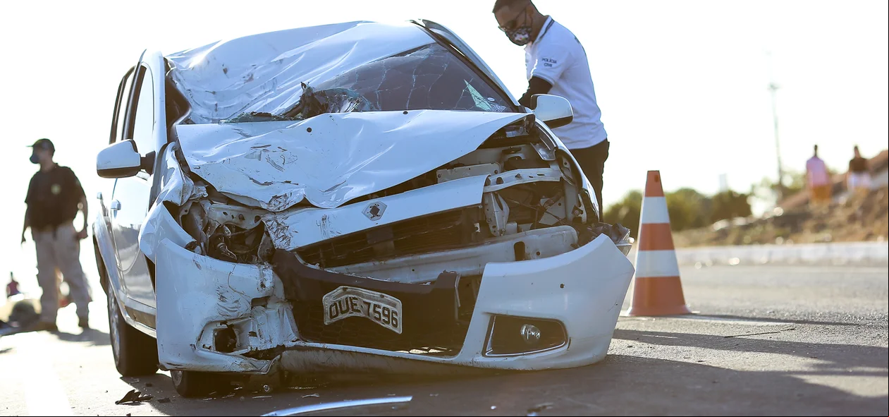 Sandeiro ficou destruído 