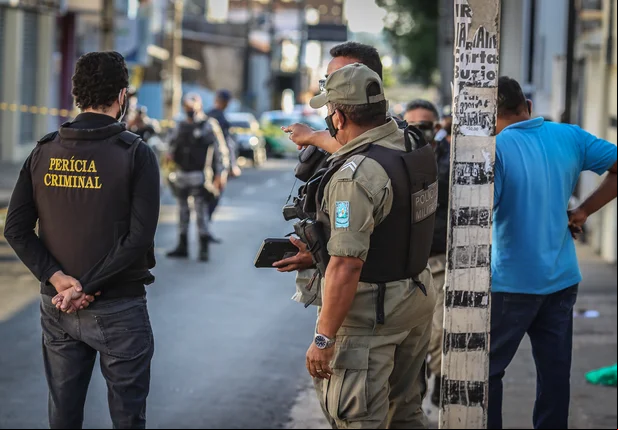 Segurança é assassinado a tiros ao sair de clínica em Teresina