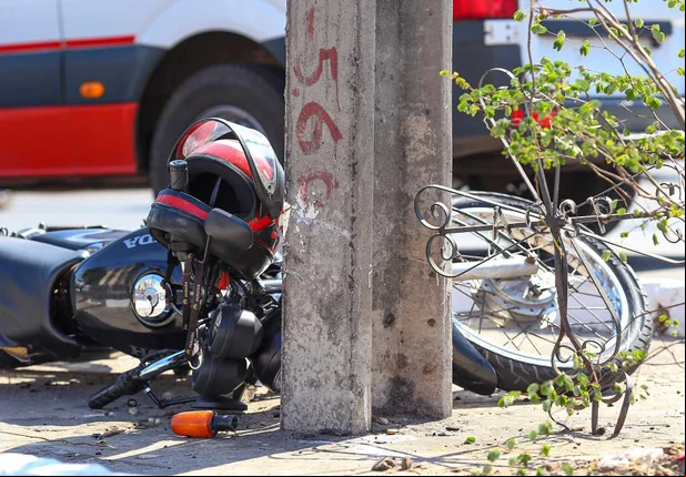 Acidente deixa uma pessoa ferida na zona Leste de Teresina