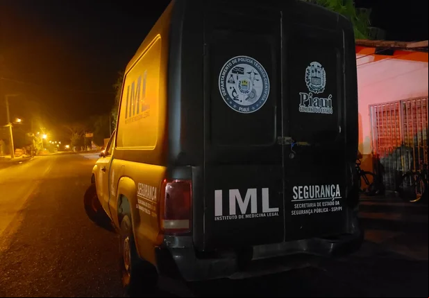 IML removeu o corpo da vítima
