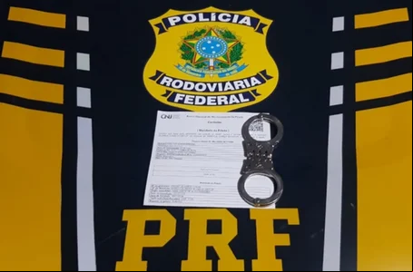 Condutor foi detido e encaminhado para a Polícia Civil de Corrente