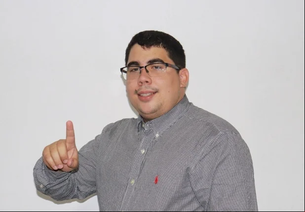 Ítalo Alencar novo prefeito de Agricolândia