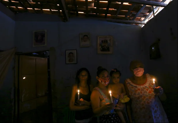 Moradores do bairro Nova Brasília reclamam da falta de energia