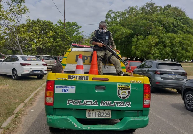 Acusados de assalto são presos após perseguição em Teresina