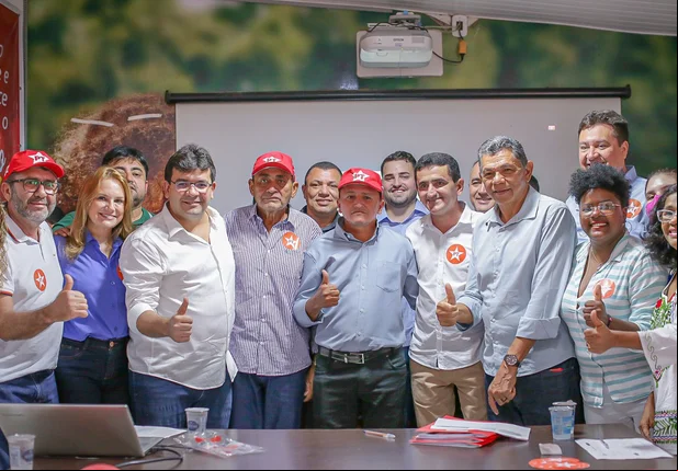 Mais dois prefeitos se filiam ao Partido dos Trabalhadores