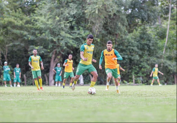 Treino do Altos antes do jogo da série C pelo Campeonato Brasileiro