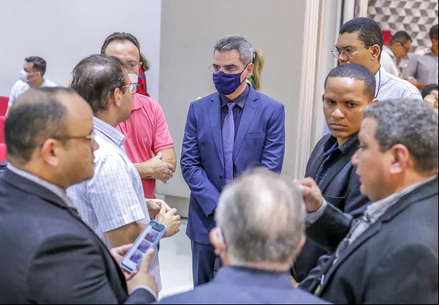 Assembleia aconteceu na sede do Sindicato dos Médicos do Piauí