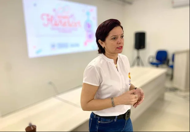 Projeto de prevenção da gravidez na adolescência em Oeiras