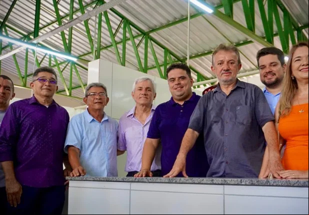 Prefeitura finaliza obras do setor de carnes do mercado central de Cam