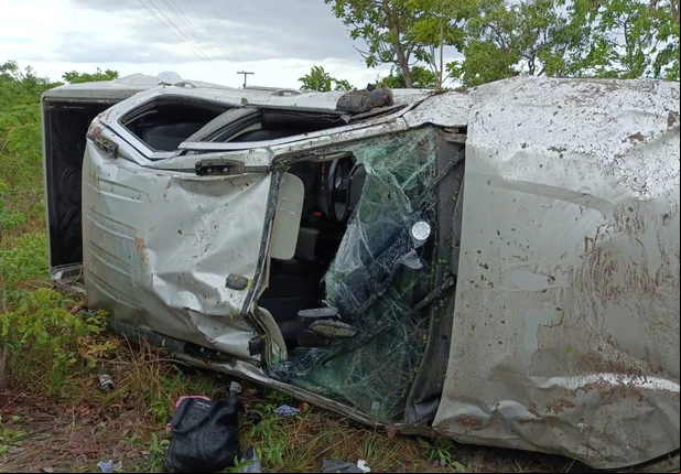 Filha do médico Eduardo Bona morre em acidente na BR 343