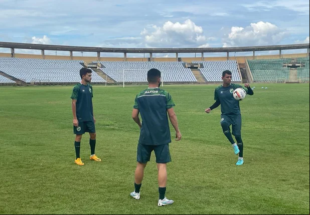 Treino do Altos aconteceu no Albertão nesta quarta-feira