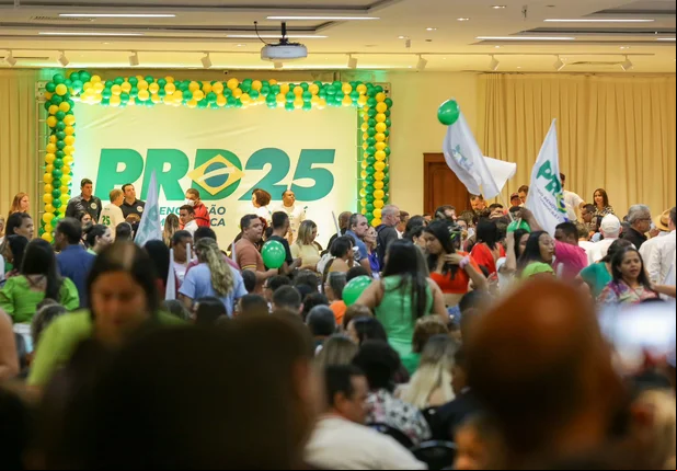 Ato de filiação do Partido Renovação Democrática em Teresina
