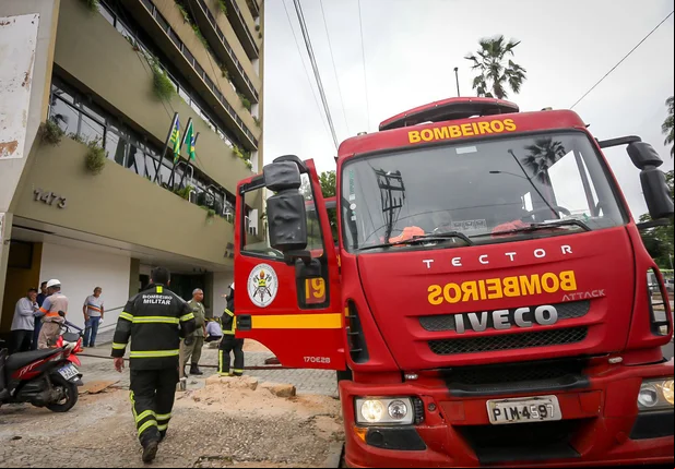 Princípio de incêndio atinge prédio do Governo do Piauí