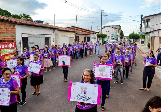 Prefeitura de Joaquim Pires realiza caminhada contra violência