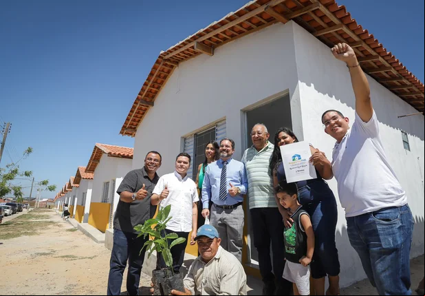 Dr. Pessoa entrega mais 38 casas no Residencial Leonel Brizola