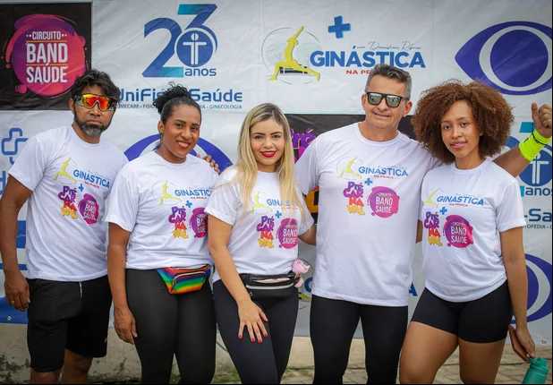 Professor Demóstenes promove a 4ª edição do “Ginástica na Praça”