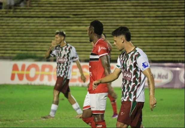 River empata com Fluminense-PI